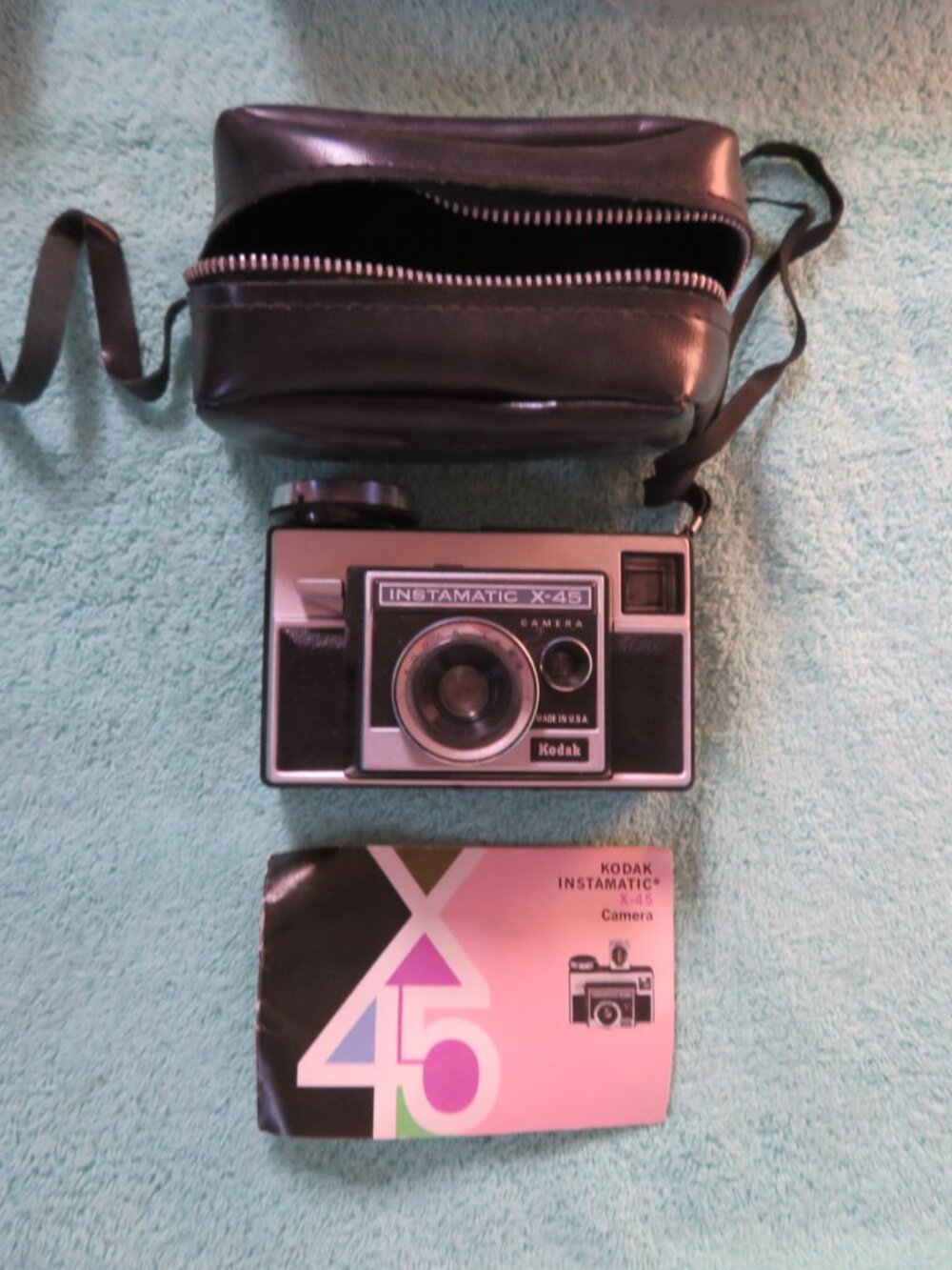 Vintage Camera Collection - 5 - Picture 5 of 15